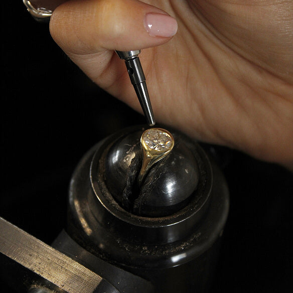 Setting stone ring